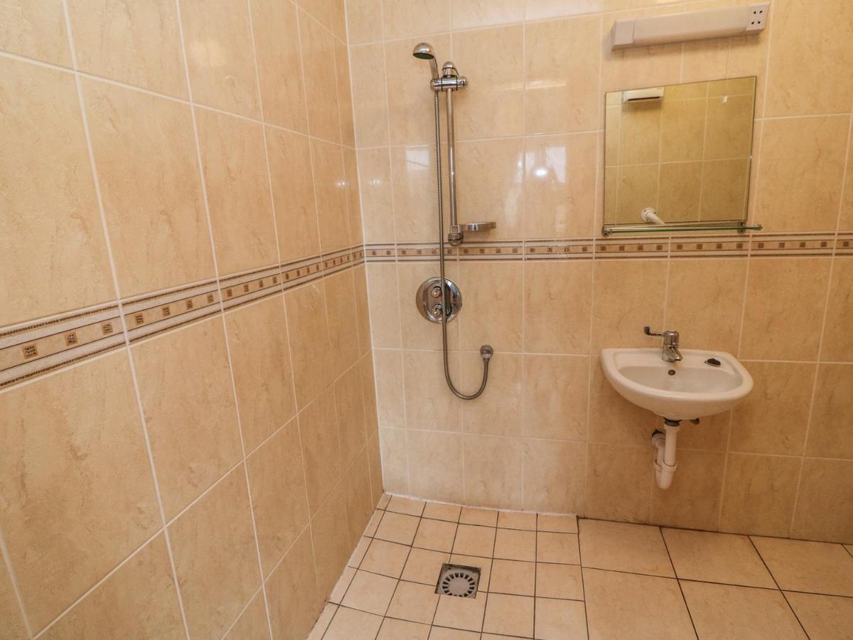 13 Sneem Leisure Village, Снім Екстер'єр фото